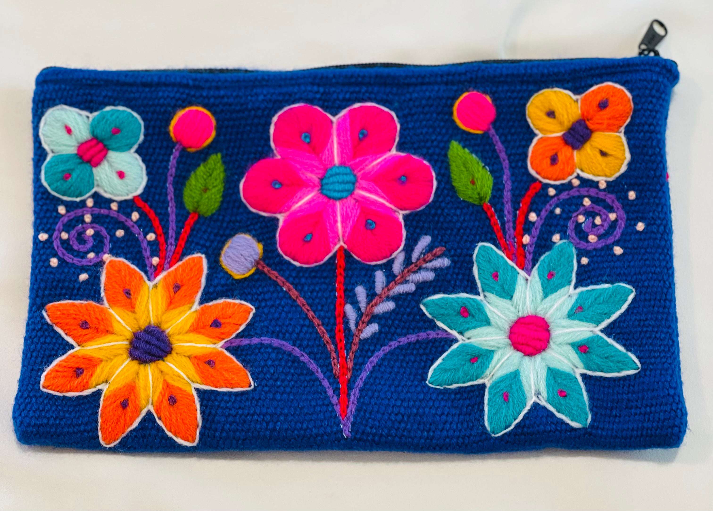 Embroidered Peruvian Bag | Peruvian Artisan Collection - Image 4
