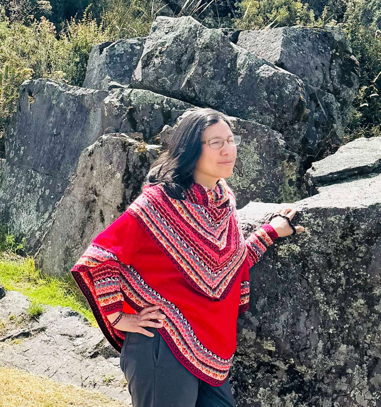 Alpaca Peruvian Poncho - Image 10